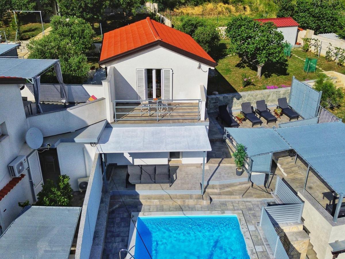 Villa Carmen Draga Bašćanska Exteriér fotografie