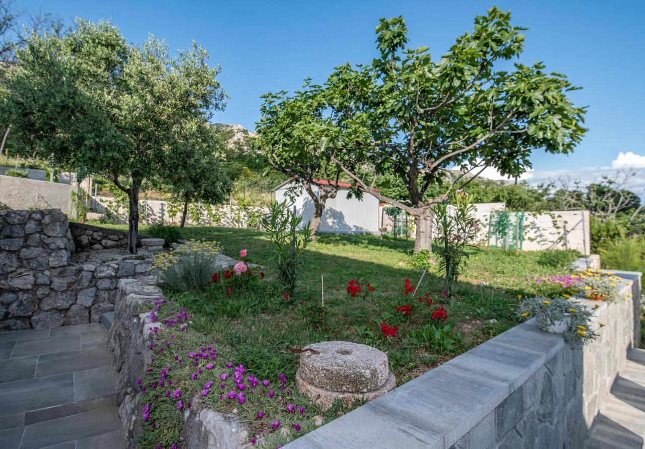 Villa Carmen Draga Bašćanska Exteriér fotografie